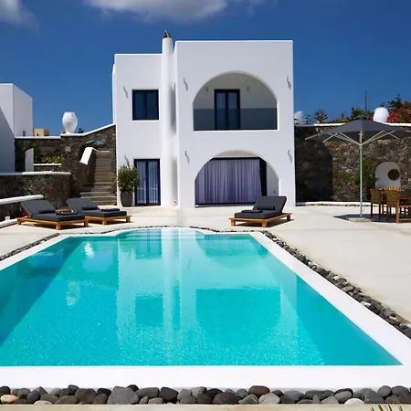 Lovely Santorini 3 Bedrooms Petra Private Pool 别墅